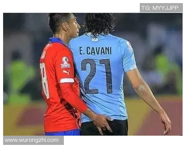 足球明星们那些令人瞩目的奇葩恋情视频大揭秘让你大开眼界的爱情故事